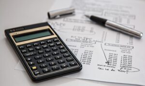 Bookkeeper vs. Accountant: Which is right for your business?